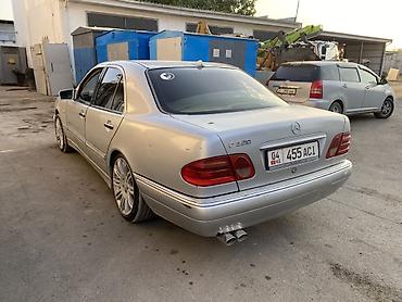 leksus gs: Mercedes-Benz E-Class: 1998 г., 3.2 л, Механика, Бензин, Седан — 3