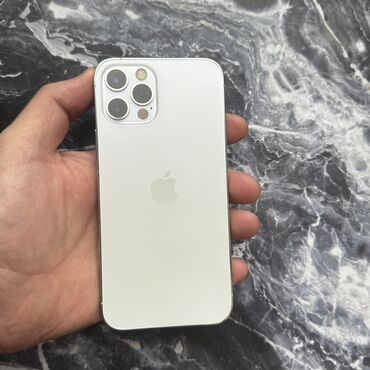 Apple iPhone: IPhone 12 Pro, Б/у, 256 ГБ, Белый, Чехол, 80 % — 16