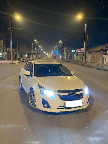 changan x5 plus: Chevrolet Cruze: 2014 г., 1.8 л, Механика, Бензин, Седан — 2