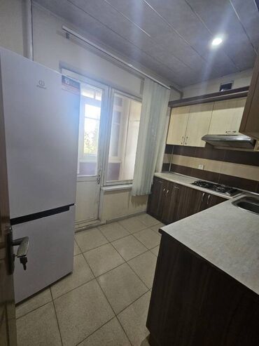 Uzunmüddətli kirayə mənzillər: Azadliq prospektinde,Azadliq metrosuna 2 deqiqelik mesafedeAvrasiya — 5