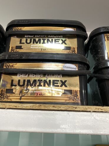 Краска: Декоративная штукатурка «Белый Дом Luminex». Вес – 3 кг. Подходит для at lalafo.kg Краска: Декоративная штукатурка «Белый Дом Luminex». Вес – 3 кг. Подходит для