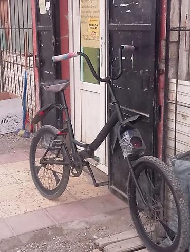 velosiped icarəsi: Endirim var indiki vezyeti 3cu şəkildəki kimidi üsdündə kalonka — 3