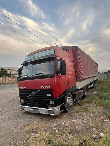 Тягач, Volvo, 2000 г., Тентованный — 1