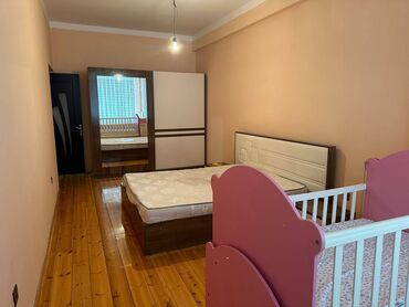 Uzunmüddətli kirayə mənzillər: Gənclik parkına piyada 3-4 dəqiqəlik, Həzi Aslanov metrosuna isə 10 — 8