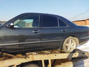 гольф аварийный: Mercedes-Benz : 2002 г., 3.2 л, Автомат, Бензин, Седан