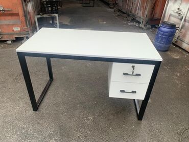 Комплекты офисной мебели: Офисный мебель в наличии. Мебель офисная в стиле лофт в наличии — 35