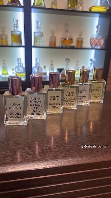 kirke: Alışah Parfum uniseks nişanlı ətirlərin seçimi - Şüşə flakonlarda — 1