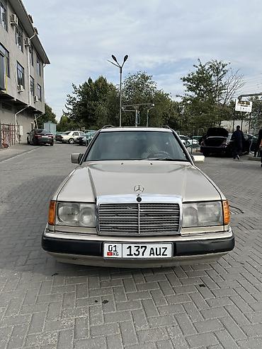 Продажа авто: Mercedes-Benz W124: 1990 г., 2 л, Механика, Бензин, Универсал — 10