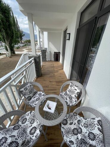 Иссык-Куль 2025: Квартира, Chaika Resort ЦО Chaika Resort, Сары-Ой, Охраняемая территория, Футбольное поле, Детская площадка — 14