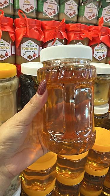 Мёд: Натуральный мёд в банках, несколько вкусов. Ассортимент: - Майский — 16