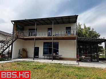 квартира жер үй: 200 м², 5 бөлмө — 8