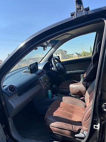 Mazda: Mazda 3: 2004 г., 1.5 л, Автомат, Бензин, Хэтчбэк — 8