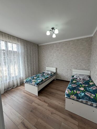 Продажа квартир: 3 комнаты, 60 м², 2 этаж — 11