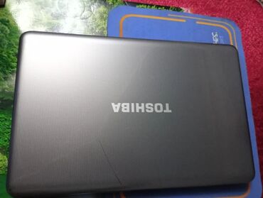 xarab notebook: İşlənmiş Toshiba, 17.3 ", AMD A6, 512 GB, Ünvandan götürmə