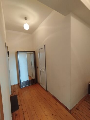 Uzunmüddətli kirayə mənzillər: 2 sürətli lifti var qaz su işıq daimidir.(maklerlər qətiyyən yazmasın -da lalafo.az — 4 Uzunmüddətli kirayə mənzillər: 2 sürətli lifti var qaz su işıq daimidir.(maklerlər qətiyyən yazmasın — 4