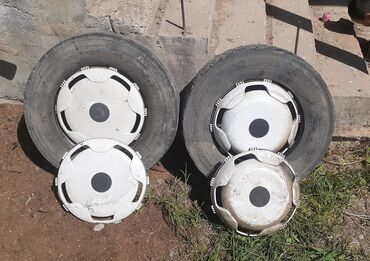 Шины: Шины 235 / 75 / R 17.5, Лето, Б/у, Пара, Грузовики/Автобусы, Bridgestone