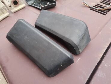 Auto delovi: Polutke zadnjeg branika leva i desna Lada 2121,21213,21214 Niva — 5