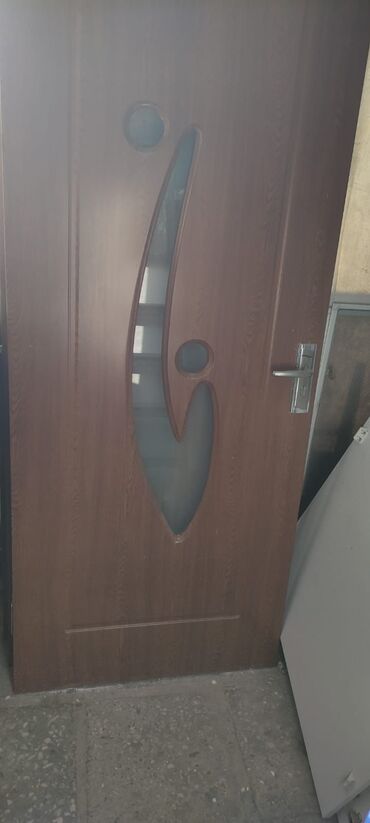 otağ qapları: Qapi 3eded
50azn biri
8noyabr m 0170 leli
