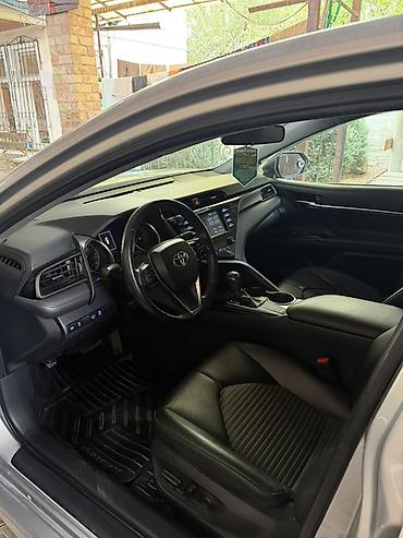 camry 55 exclusive: Toyota Camry: 2019 г., 2.5 л, Автомат, Бензин, Седан — 5