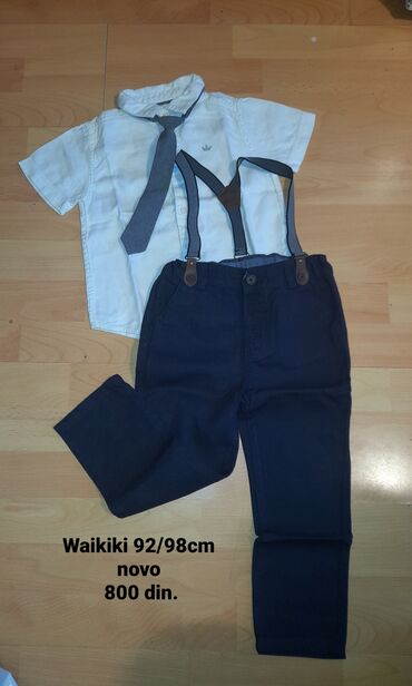 pantalone od materijala: Waikiki 92/98cm Presavrsen kompletic za decaka. Pantalone su od