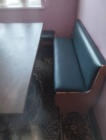 кухоный столы: Кухонный Стол, цвет - Коричневый, Б/у