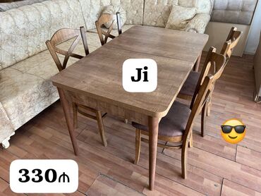 stolustu kompyuter: Masa desti