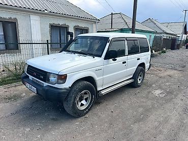 cd 70: Mitsubishi Pajero: 1994 г., 3 л, Механика, Бензин, Внедорожник — 3