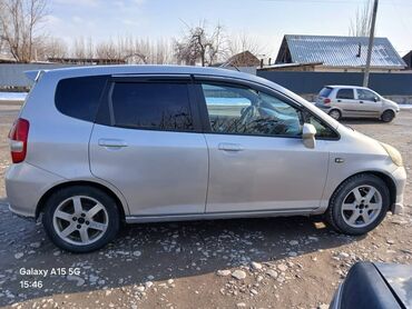 xonda: Honda Jazz: 2004 г., 1.4 л, Механика, Бензин, Хетчбек