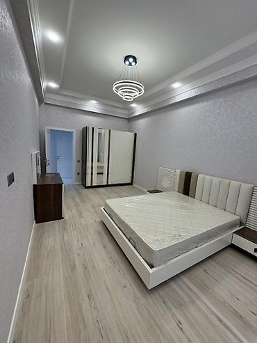 gence sadilli: İcarəyə – Mərkəzdə, prestijli binada 3 otaqlı mənzil Ünvan: Həsən — 8