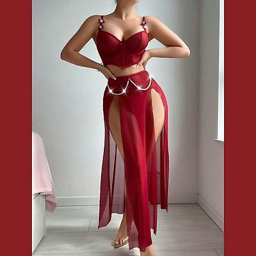 вечерние корсеты: Женский комплект в стиле evening party, цвет бордовый. Состав — 1