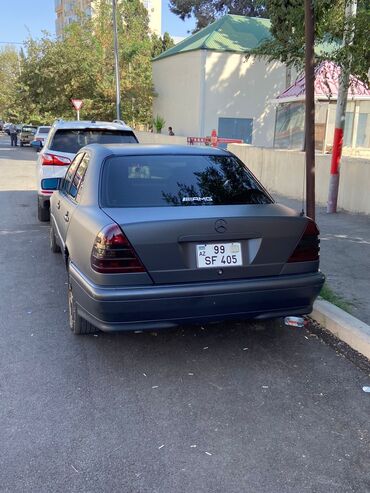 Avtomobil satışı: 2 mator mexanika il 1999 10000 min. unvan Gence masin sekilde