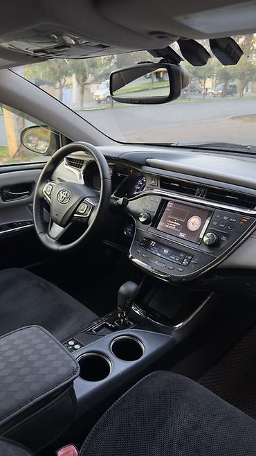 corolla 2018: Toyota Avalon: 2014 г., 2.5 л, Вариатор, Гибрид, Седан — 4