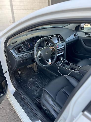 Транспорт: Hyundai Sonata: 2021 г., 2 л, Автомат, Газ, Седан — 8