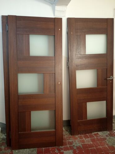 Пластиковые двери: Mebelli interyer qapıları – 4 ədəd - Material: tünd qoz rəngli
