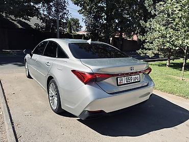 крышка багажника на степ: Toyota Avalon: 2019 г., 2.5 л, Вариатор, Гибрид, Седан — 5