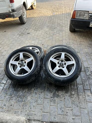 diski teker alemi: 4 ədəd yüngül lehimli disk və şin komplekti. r16 Kia Arginal Çatı — 1