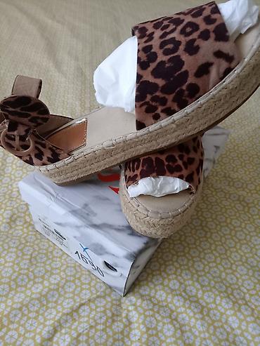 patofne waikiki: Ženske espadrile sa platformom i leopard printom - Model — 2