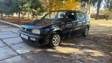 срочно продаю в связи с переездом: Volkswagen Golf: 1993 г., 1.6 л, Механика, Бензин, Хэтчбэк