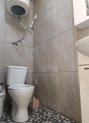 Продажа коттеджей и домов: Продаётся кирпичный дом В р-не р-ка Баят по ул.Алтын Бак Напротив жк — 9