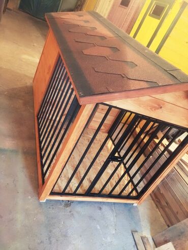 Зоотовары: Вальер для собак. Домик для собак. Уличный туалет. Скамейка. Стеллаж — 3