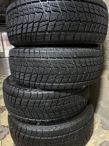 хромированные диски: Резина жирная зима комплект 225/60/16 Корея стояли на W220 без порезов