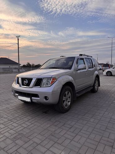 Nissan: Nissan Pathfinder: 2005 г., 4 л, Автомат, Газ, Внедорожник
