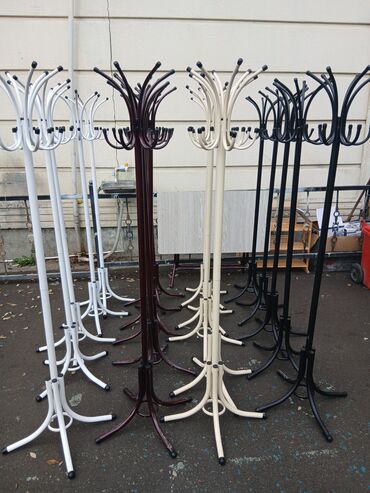 Asılqanlar: Yeni ve keyfiyyetli demir asilqanlar Qalinlar - 45 azn Nazikler - 26 — 5