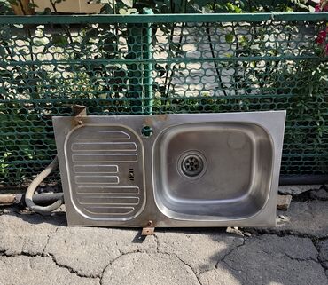 купить червей рядом: Продаю раковину 72×37
