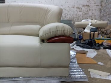 Ремонт, реставрация мебели: ✨ Привет! Я предлагаю услуги по перетяжке мебели, чтобы вернуть ей — 7