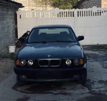 крышка мотора камри: BMW 525: 1988 г., 2.5 л, Механика, Бензин, Седан