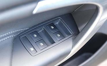 tolsen tools made in: PREKIDAČI ZA OPEL INSIGNIA OD 2009. DO 2017. GOD. | Polovni — 1