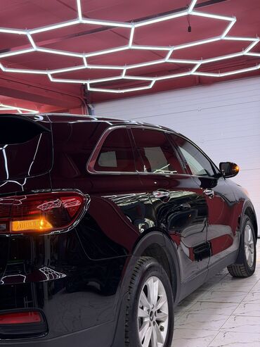 Kia: Kia Sorento: 2019 г., 2.4 л, Автомат, Бензин — 6