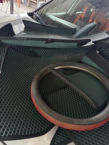 полики киа карнивал: 3D Eva Полики Для салона Subaru, цвет - Зеленый, Б/у, Самовывоз — 1