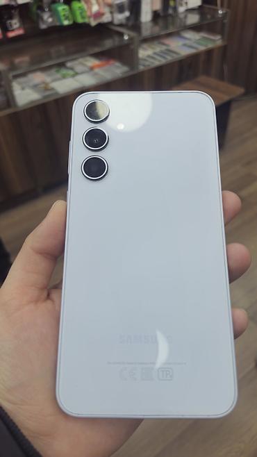 samsun a35: Samsung Galaxy A35, 256 GB, rəng - Ağ, Barmaq izi — 1